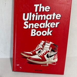 The Ultimate Sneaker Book by Taschen Sneaker Freaker Hardcover CoffeeTable #A115